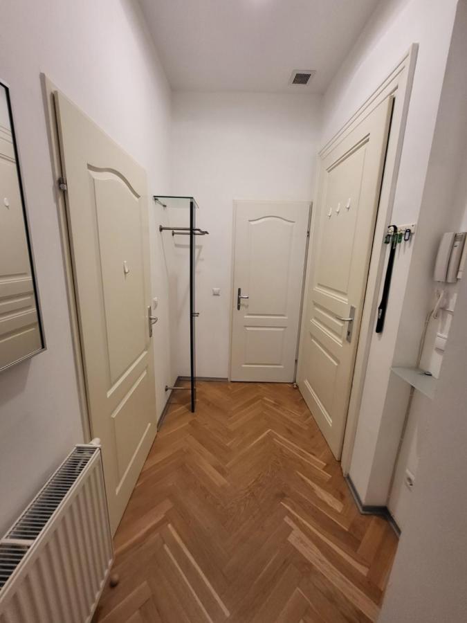Cozynite Premium Apartment Hundertwasser Wien Eksteriør billede